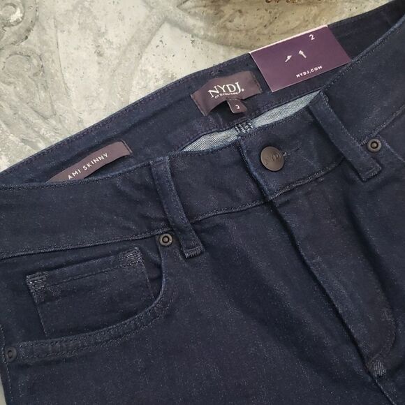 NYDJ  AMI SKINNY LIFTXTUCK TECHNOLOGY JEANS - Picture 4 of 7